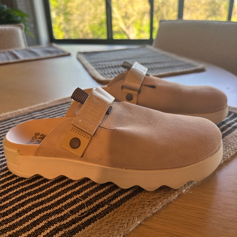 Sorel mule. Waterproof